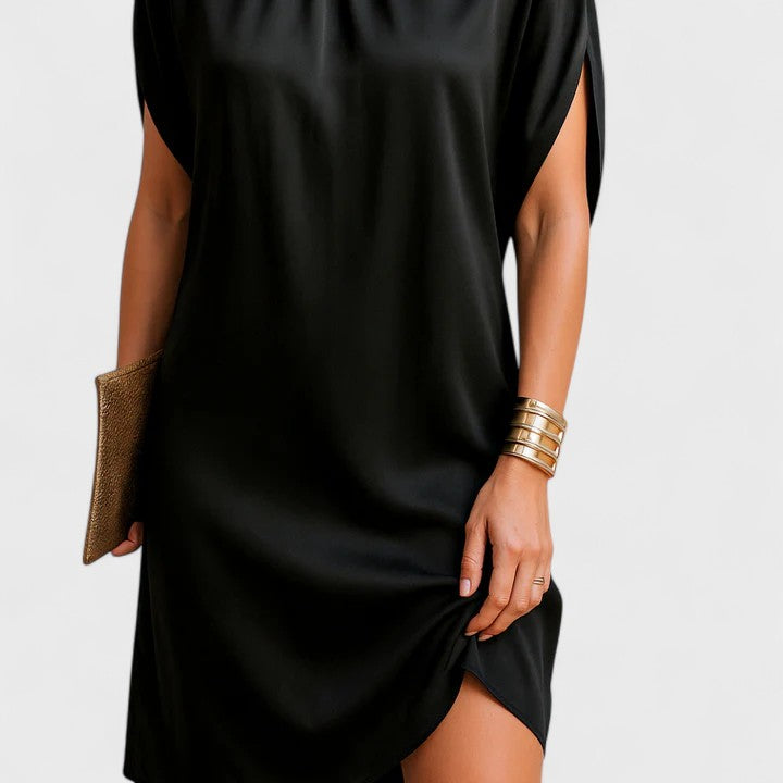 Amoura | Figure Flattering Dress